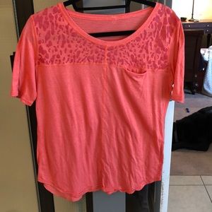 Lululemon orange pocket tee